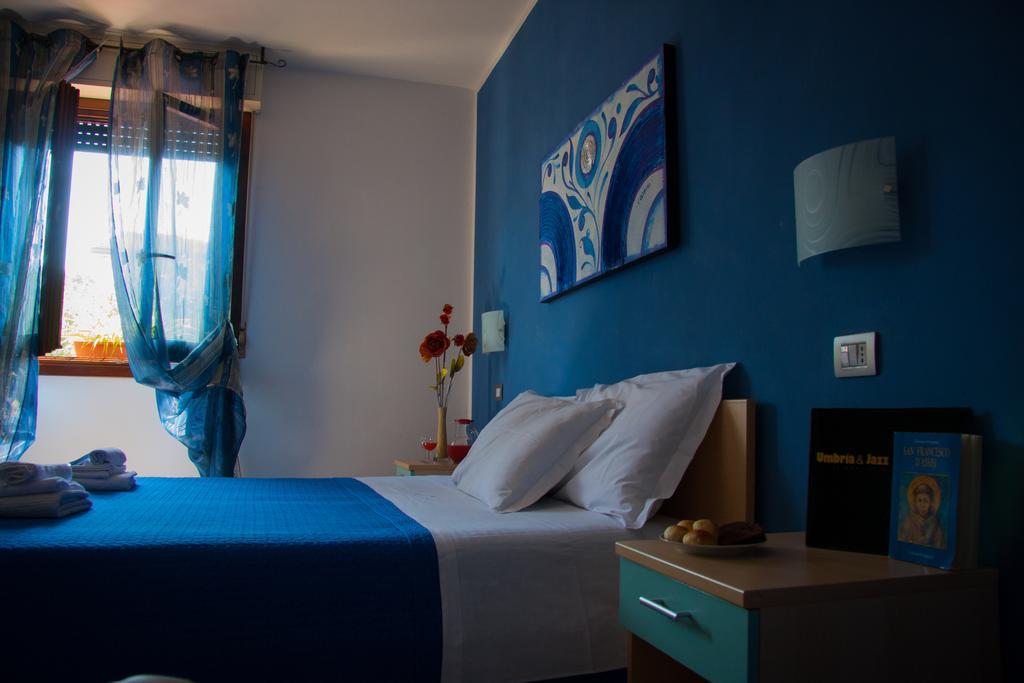 P&P Assisi Camere Bastia Umbra Chambre photo