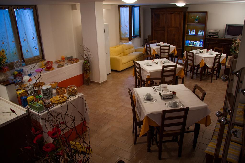 P&P Assisi Camere Bastia Umbra Extérieur photo